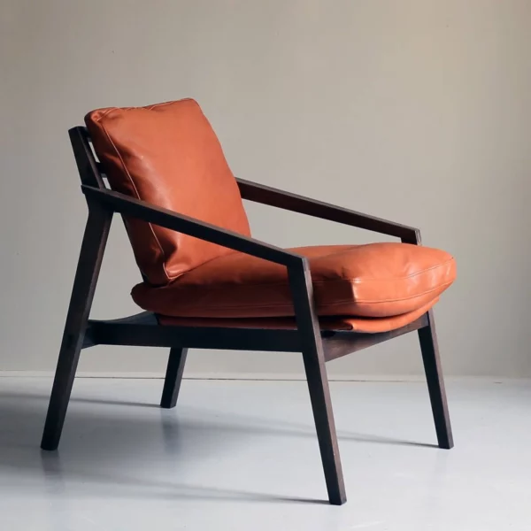 Fole Armchair