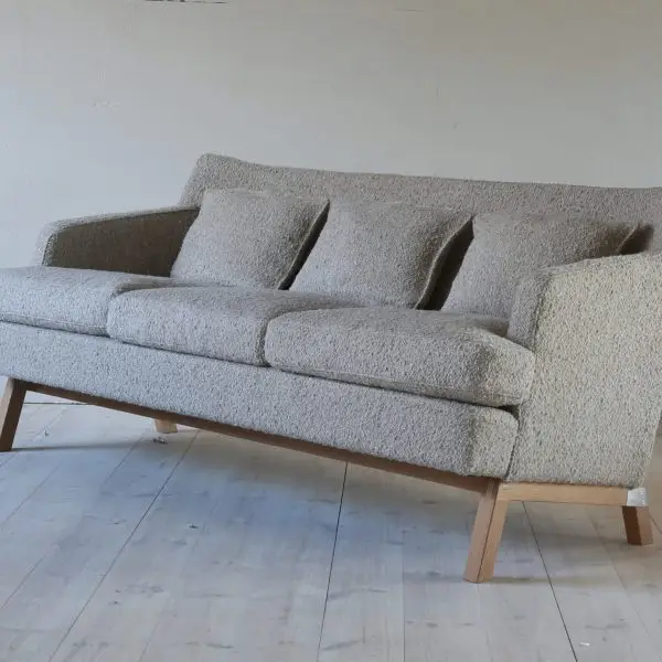 Gothem Three-seater sofa